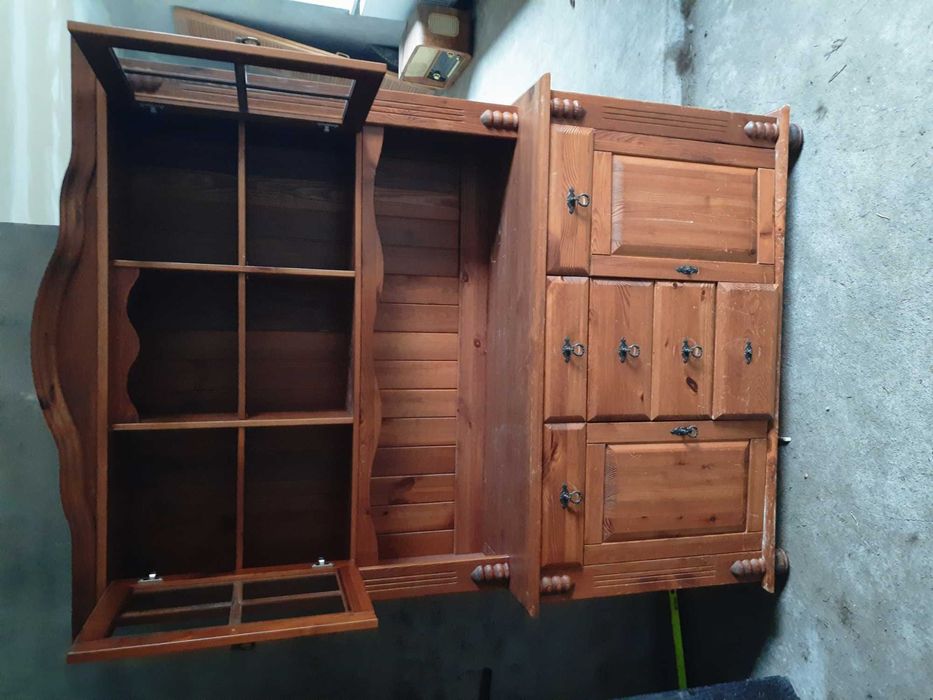 Kredens bufet piękny drewno