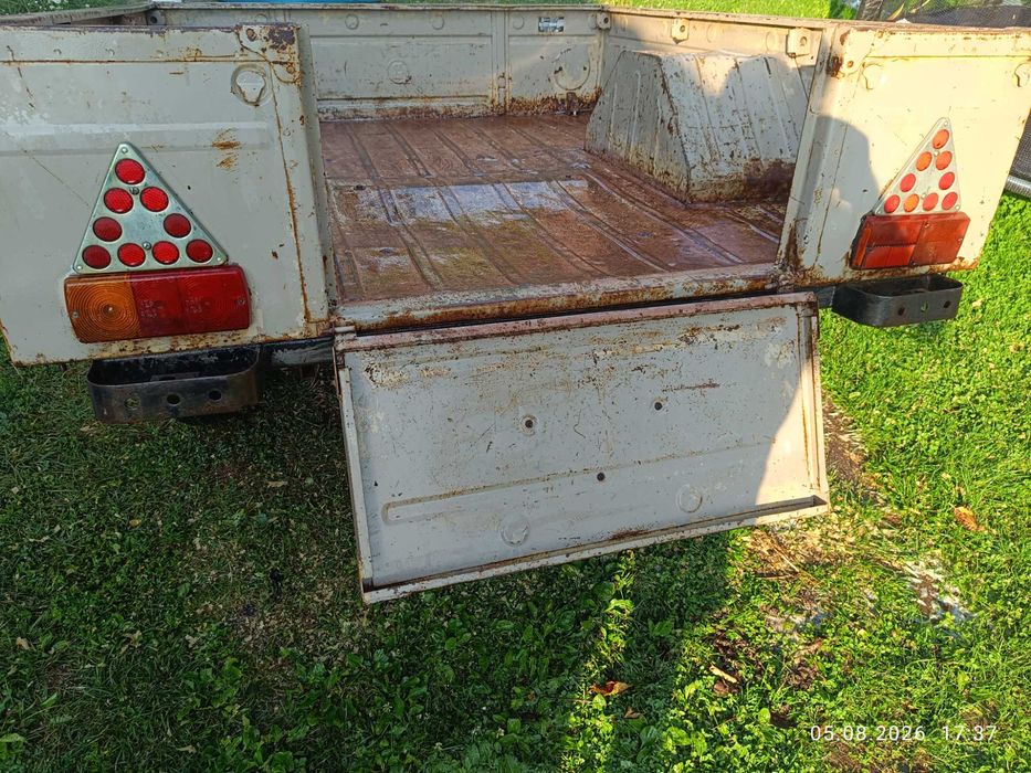 продам прицеп до легкового автомобіля