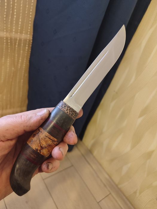 Продам нож финку n690