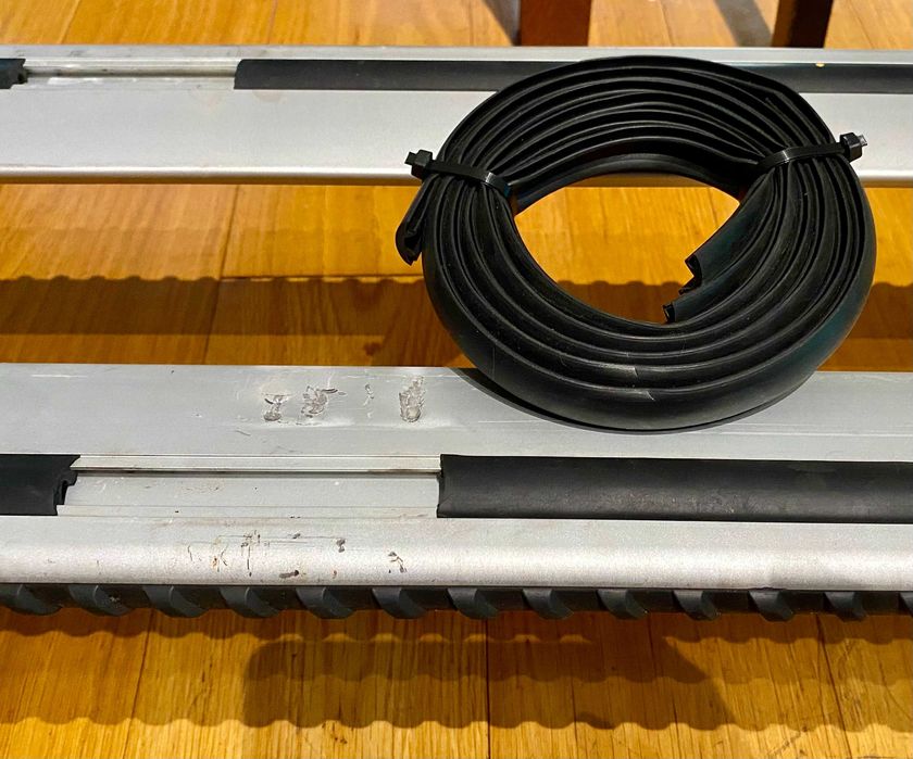 Barras de tejadilho Nordrive Silenzio com par de Porta Bicicletas CRUZ