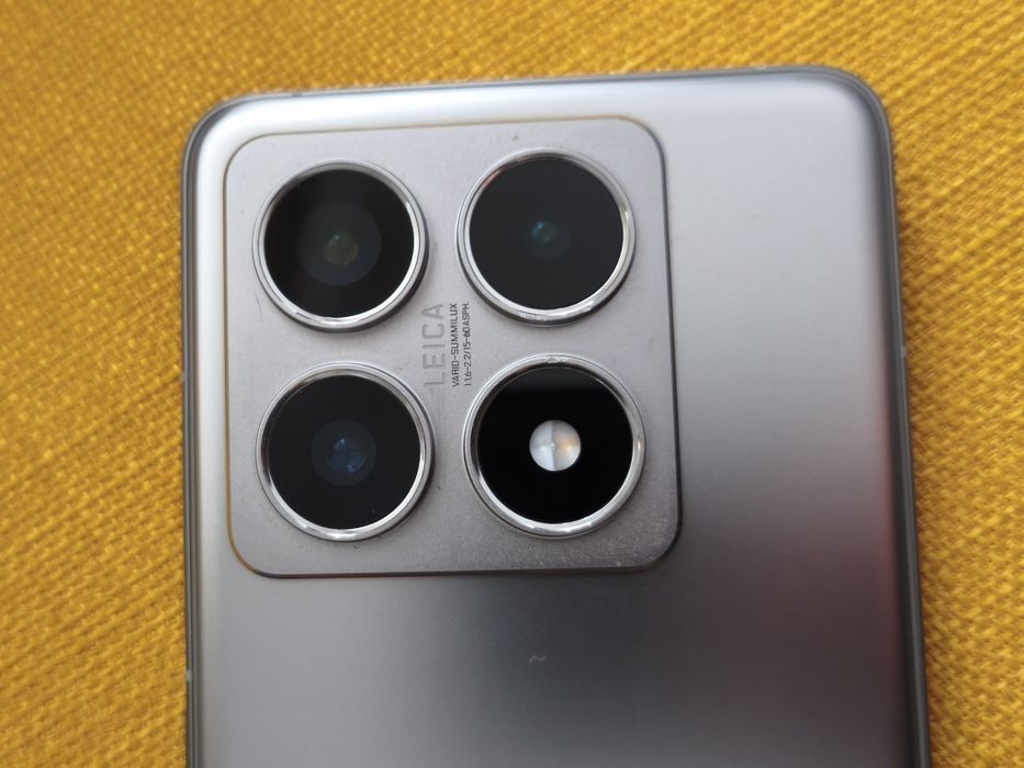 Smartphone Xiaomi 14T Pro - 6 meses