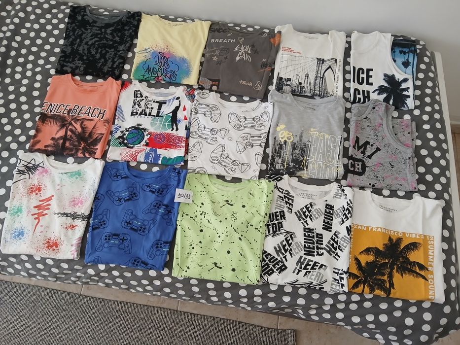 T-shirt e calcoes 10/11 anos