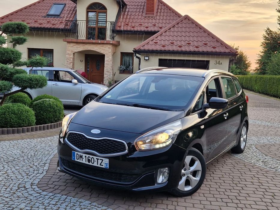 Kia Carens