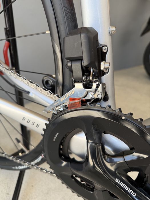 Bicicleta conor 105 di2 NOVA promocao
