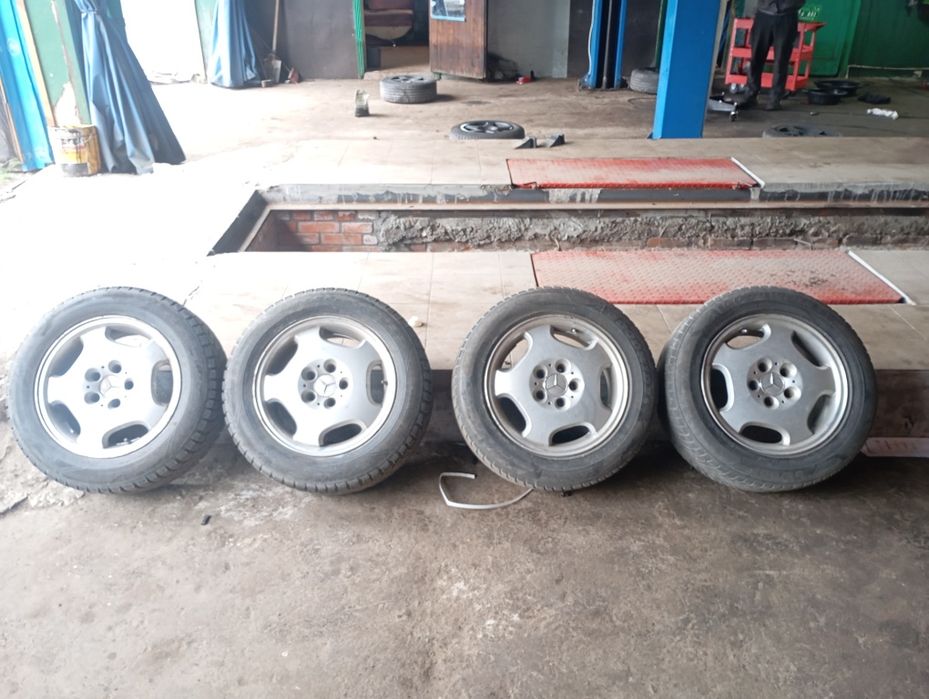 Продам 4 колеса Мерседес R16