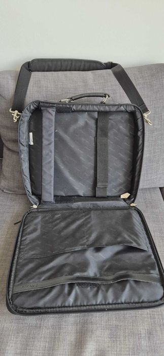 Mala de trabalho / computador Targus