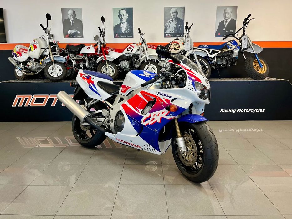 Honda Fireblade 900RR