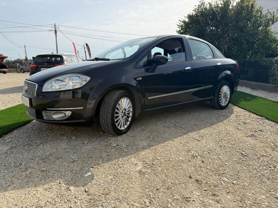 Fiat Linea 2010 apenas 135000km