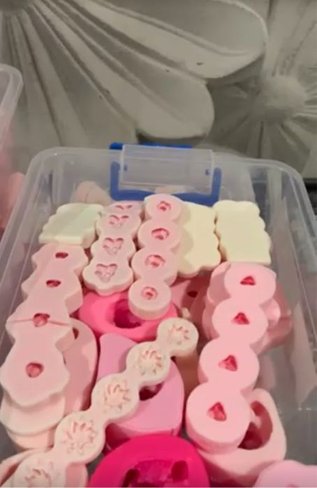 Молди різні фігурки квіти