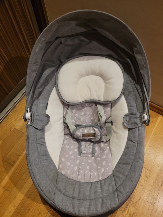 Bujaczek/Leżaczek  Momi