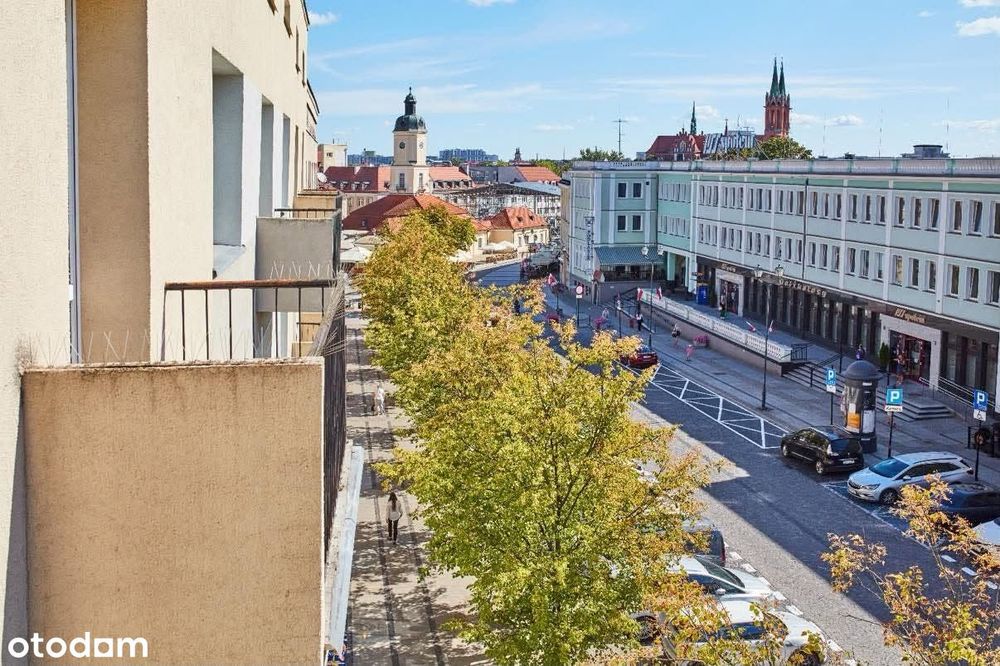 Mieszkanie z widokiem na ratusz! 2 pokoje. Od 10.10