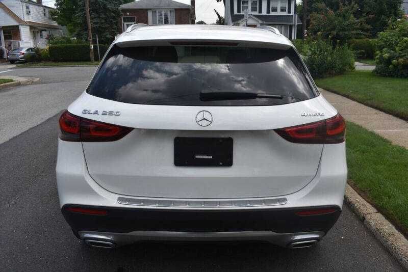 2022 Mercedes-Benz GLA