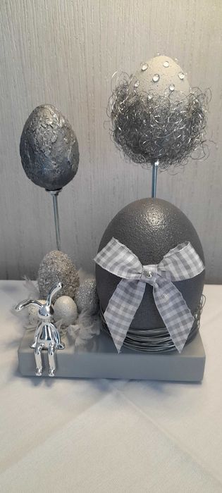 Stroik wielkanocny w stylu nowoczesnym