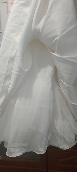 Біле плаття 34 розмір