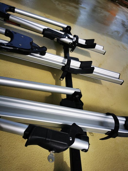 Bagażnik rowerowy dachowy na 3 rowery