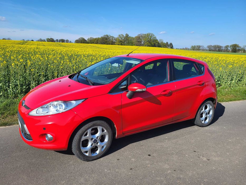 Auto Ford Fiesta 1.6 Titanium