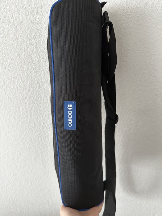 Штатив / Berno / Штатив Benro FIT19AIH0 + чохол / Трипод / для фото