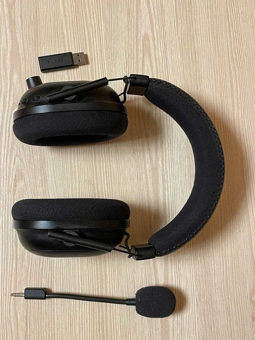 Игровая безпроводная гарнитура Razer Blackshark V2 PRO Wireless