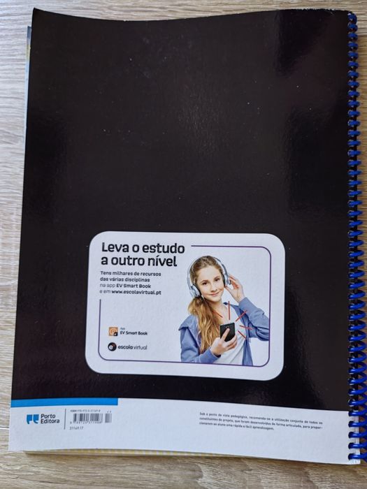 Swoosh Student's file 9.º ano Inglês