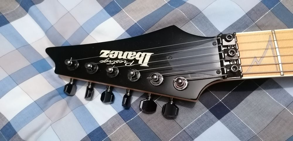 Guitarra ibanez rg 2550mz prestige japan