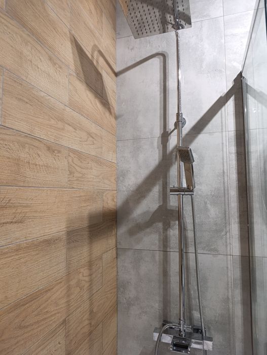 Kolumna wannowo prysznicowa