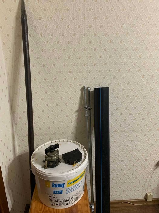 шпаклевка ,труба пластиковая 90,струбцина 1 м отопление трубы