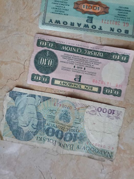 Pieniądze Bony towarowe do Pewexu z okresu PRL-u