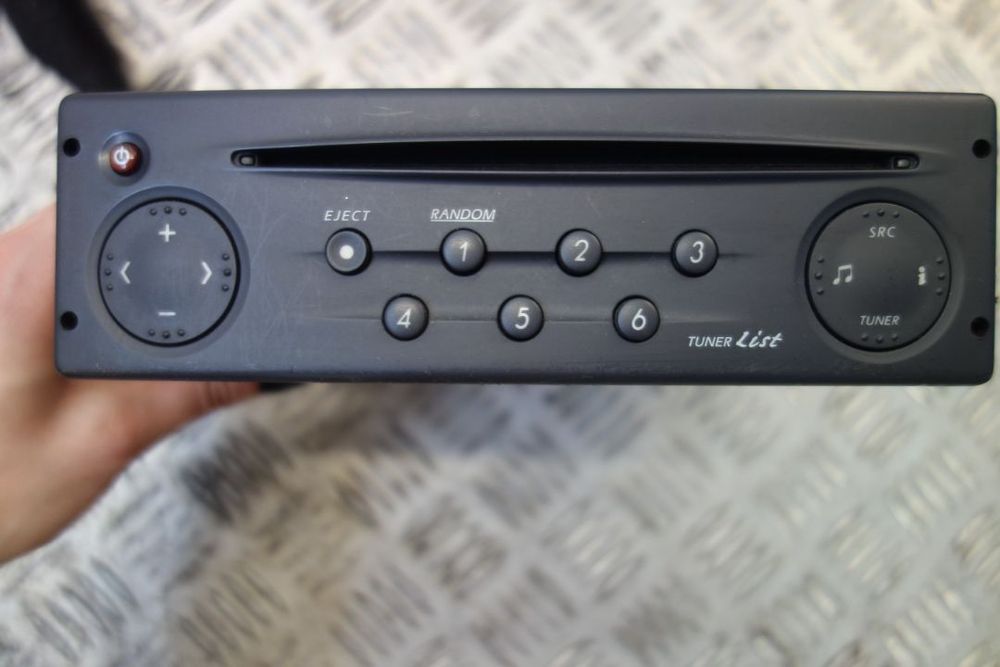 RADIO RENAULT TUNNER LIST