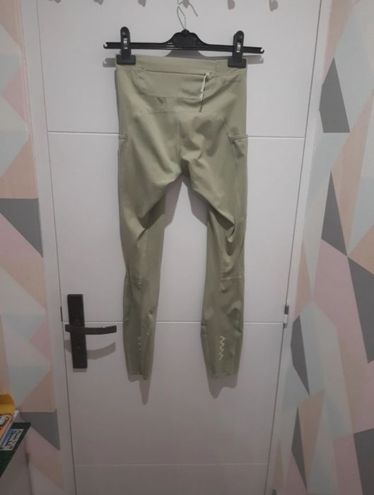 Calça legging adidas