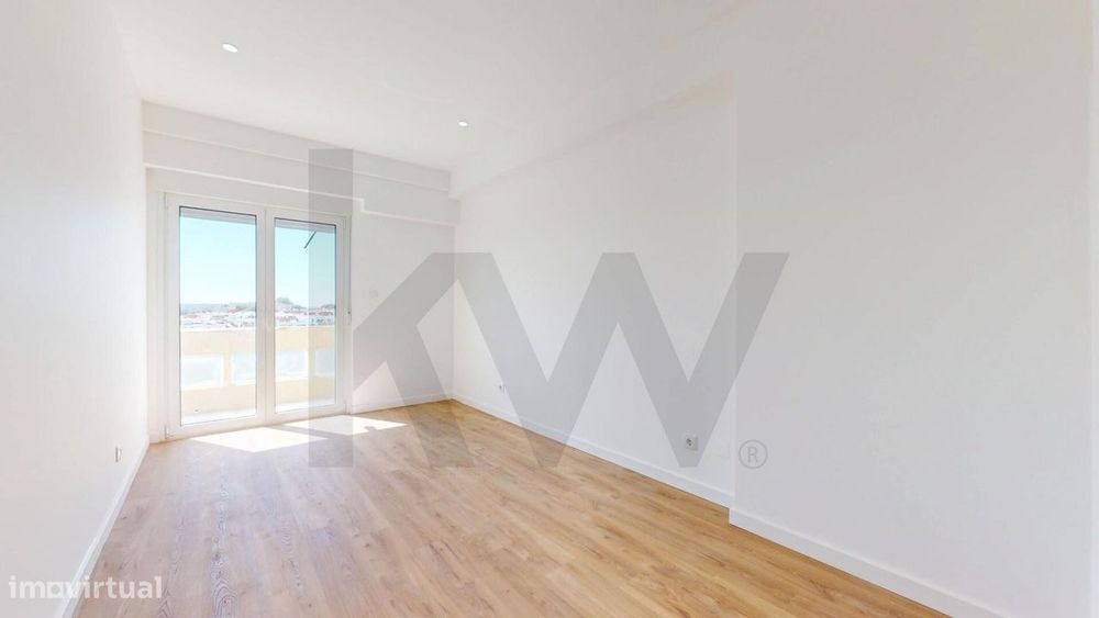 T3 Remodelado | 106 m2 | Último Piso | 3 Varandas | Vista Rio e Mar |