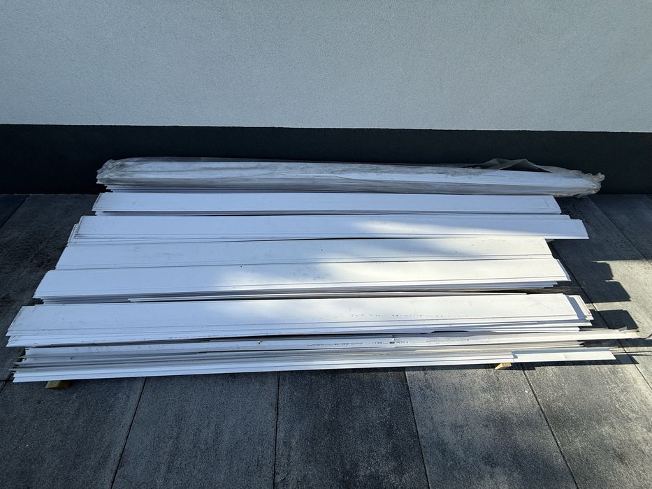 Panele ścienne PCV białe