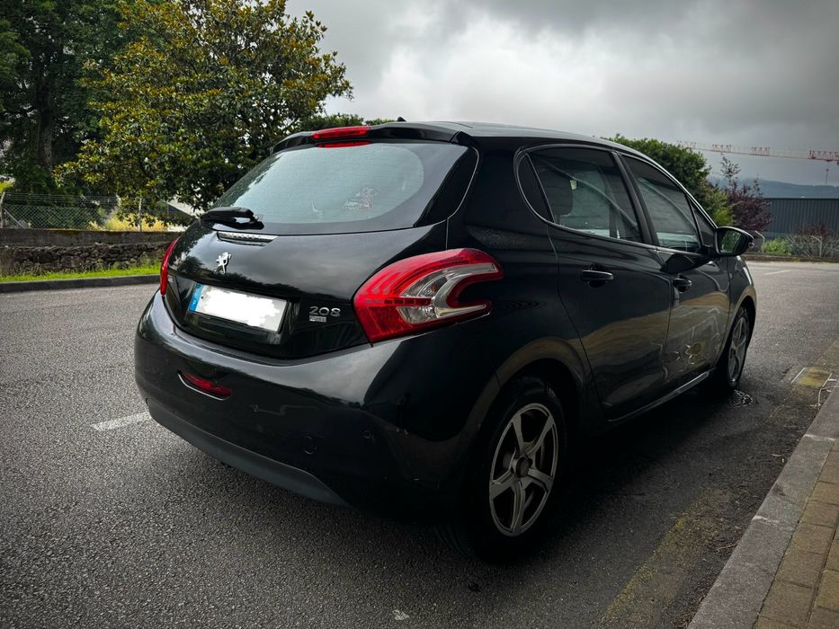 Peugeot 208 1.6 e-HDi