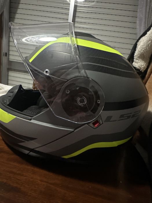 Capacete ls2 strobe 2