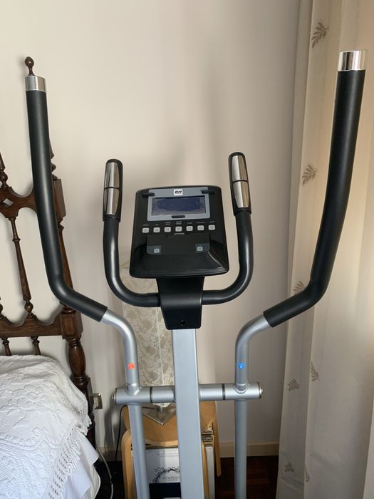 Bicicleta elíptica BH Fitness EasyStep Dual