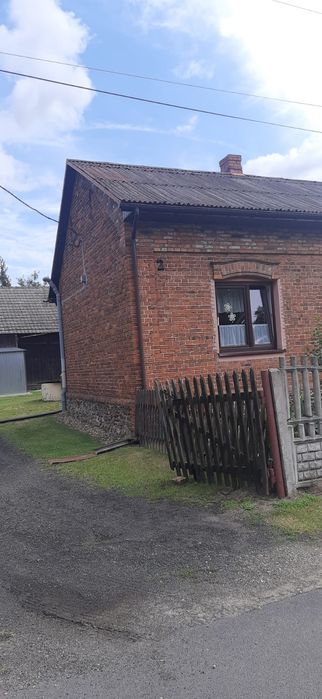 Sprzedam dom wraz z zabudowaniami
