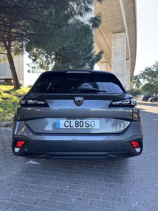 Peugeot 308 SW 2023 Diesel Automática — photo 4