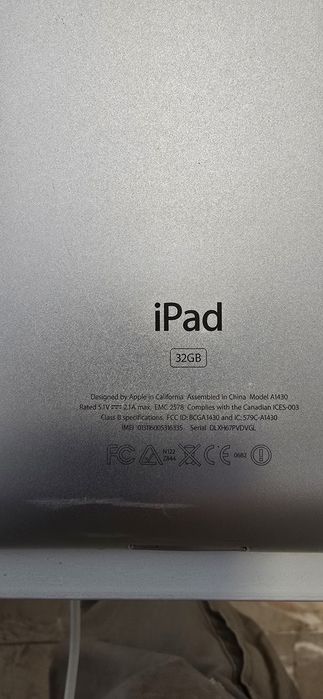 iPad 3 (Retina Display) 32GB Wi-Fi + Cellular – Prateado