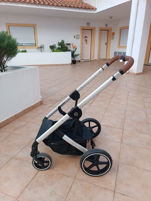 Carrinho cybex balios s lux e extras