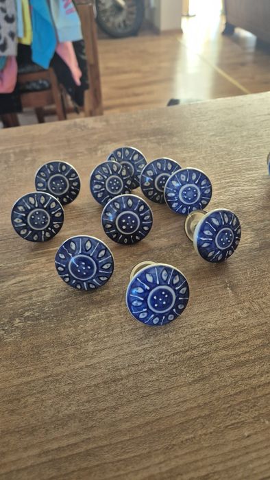 Gałki do mebli ceramiczne