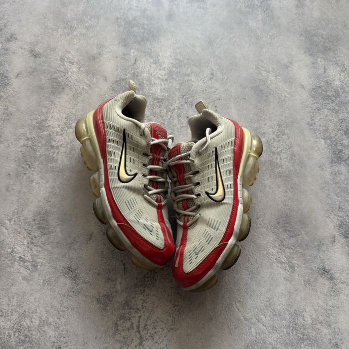 Кросівки nike air vapormax 360 white/red EU 44.5 dn tn