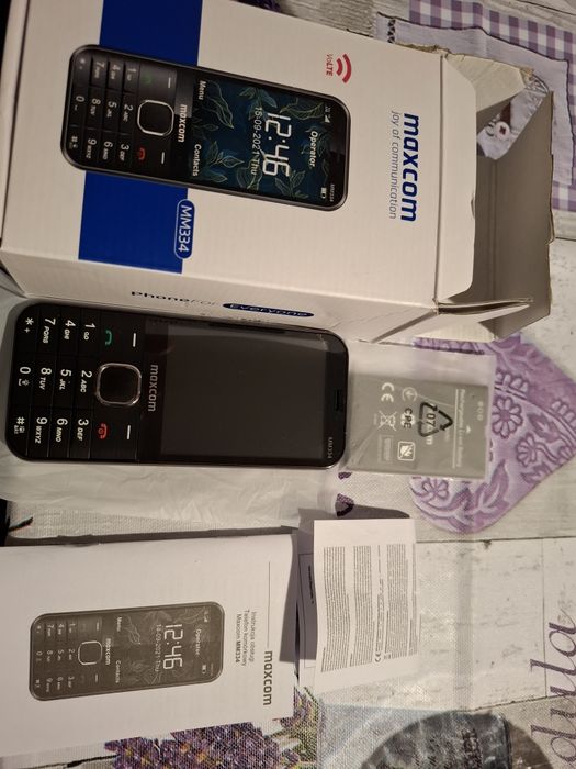 Telefon MAXCOM MM 334