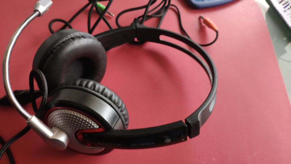 Auscultadores com micro