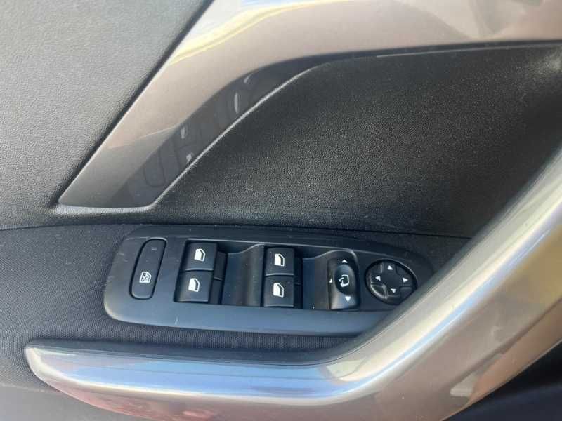 Peugeot 2008 1.2 PureTech Style