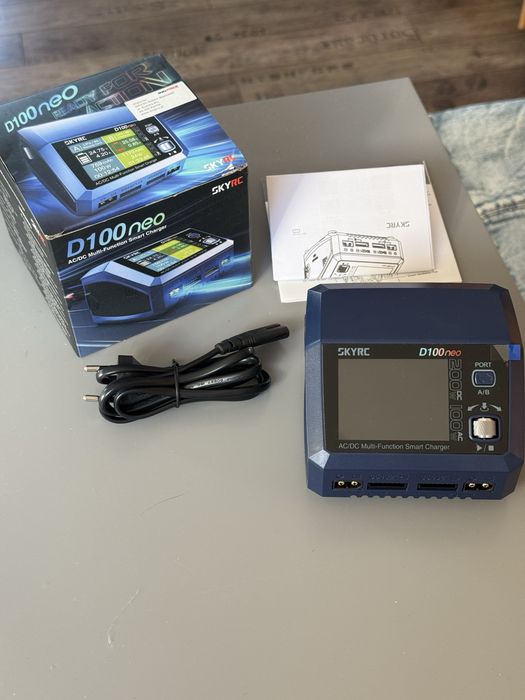 SkyRC D100neo Ładowarka Dwukanałowa AC DC 100W 200W 6S LiPo LiFe Lilon