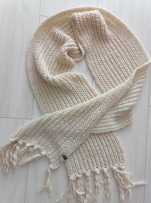 Szal damski beżowy