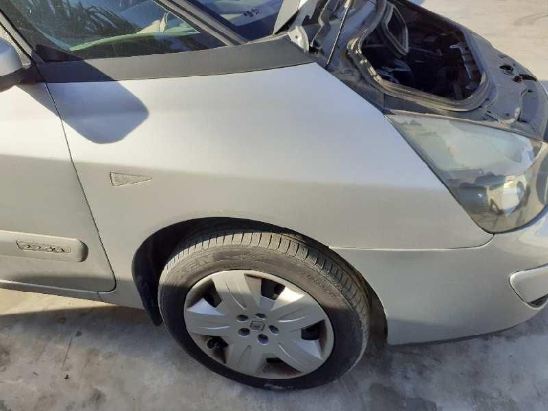 Guarda-Lamas Frente Direito Renault Espace Iv Jk0