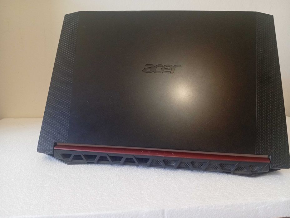 Gaming Acer Nitro Ryzen 5 3550H + GTX1650 + 24GB RAM + SSD