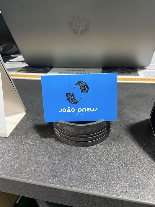 Pneus 255 / 35 R 19 Michelin