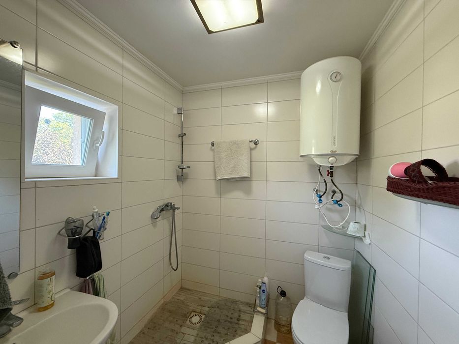 Продаж двоповерхового садового будинку в с.Коржі Є ВІДЕООГЛЯД