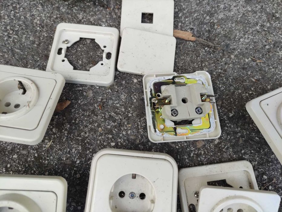 Conjunto tomadas elétricas